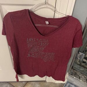 Women's Burgundy Graphic Tee